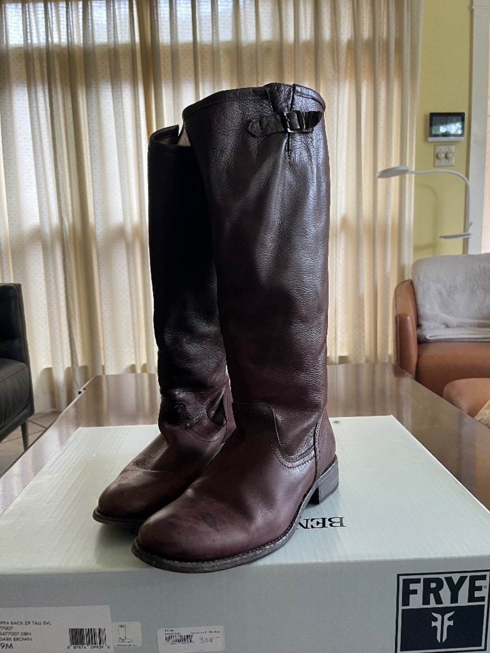 Frye Melissa Button boot